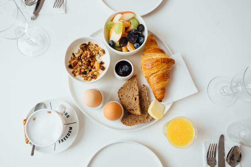 頂讓旺角Café生意飲食生意・生意轉讓・特許經營・加盟・做生意・生意頂讓・頂手・生意買賣・買生意・小食牌・商機・飲食牌照・開小食店・小本創業